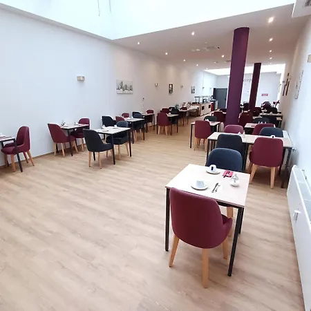 Hotel Trip Duesseldorf 4*