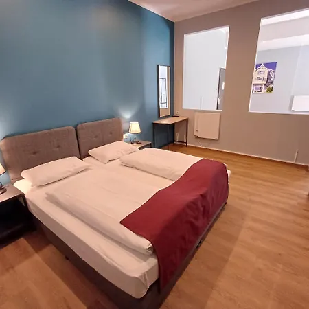 Trip Duesseldorf Hotel *