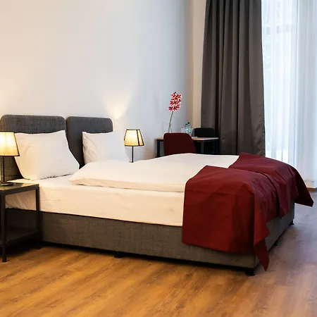 Hotel Trip Duesseldorf 4*