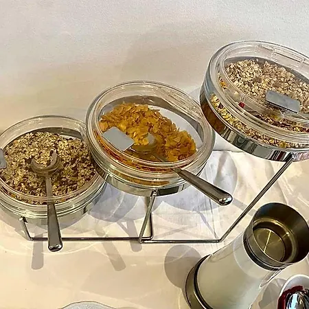 Trip Duesseldorf 4* ノイス