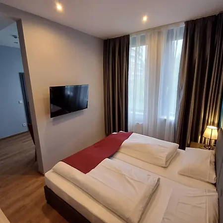 Hotel Trip Duesseldorf 4*