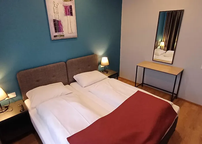 Trip Düsseldorf Hotel 4*