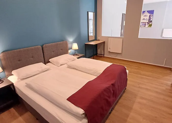 Trip Düsseldorf Hotel 4*